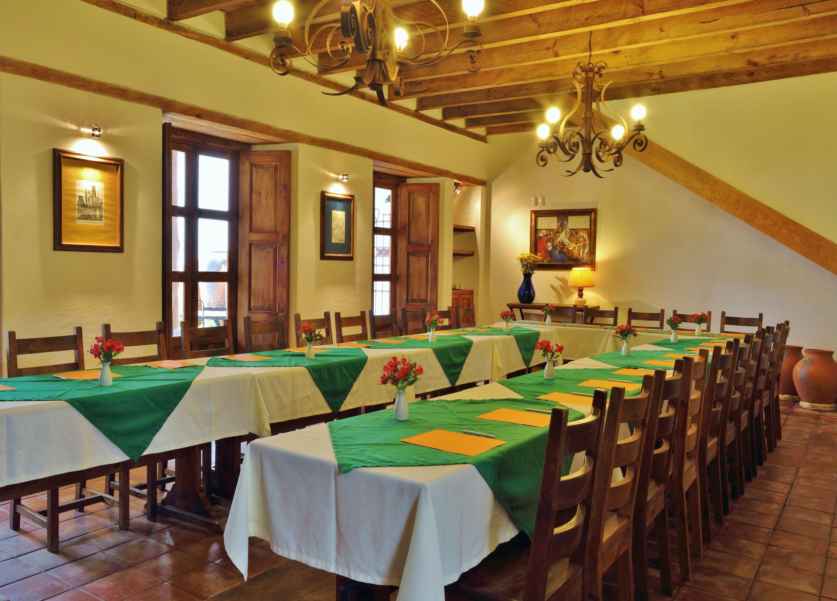 Hotel Casavieja Сан-Кристобаль-де-Ла-Касас Экстерьер фото