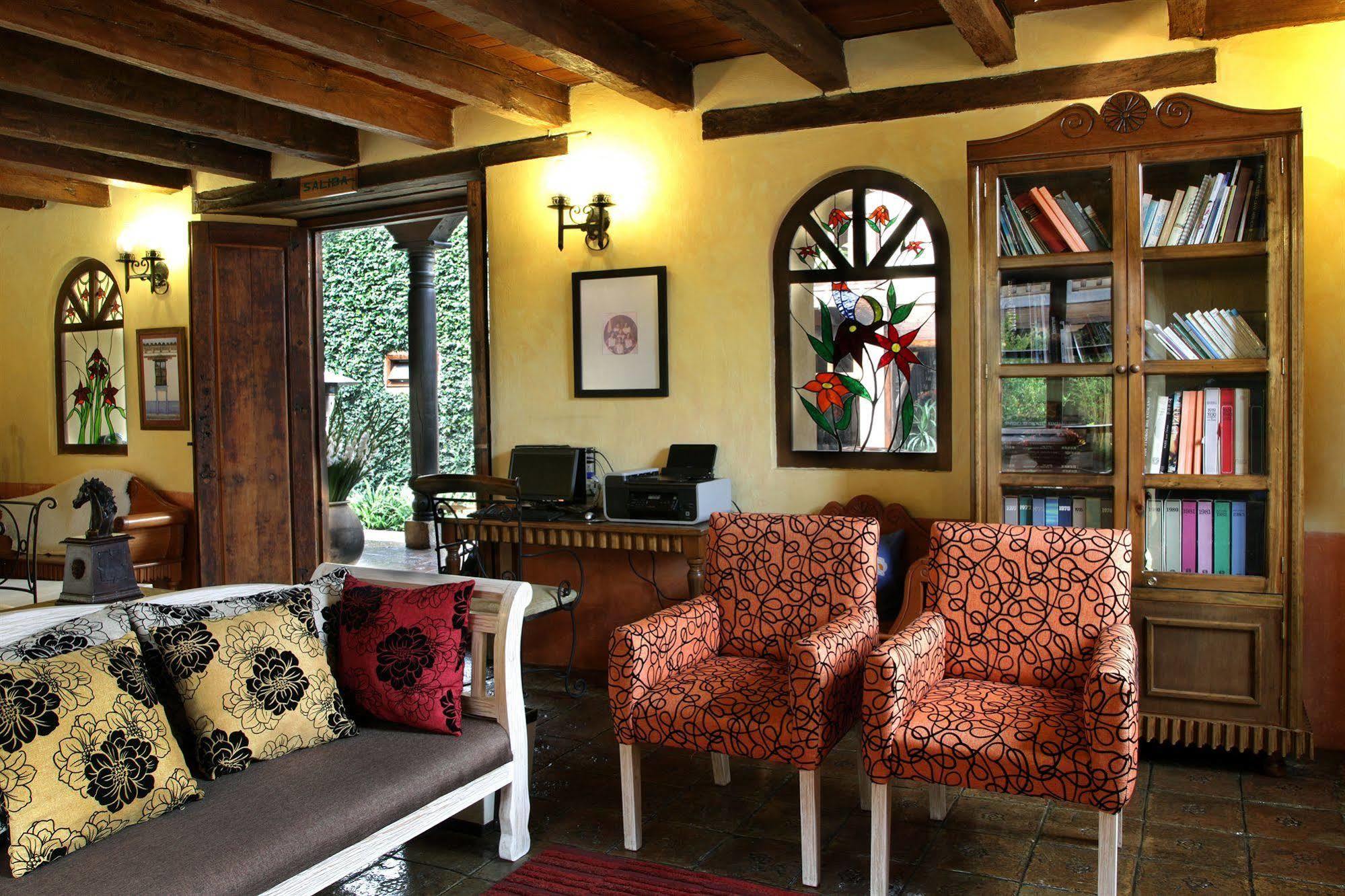 Hotel Casavieja Сан-Кристобаль-де-Ла-Касас Экстерьер фото